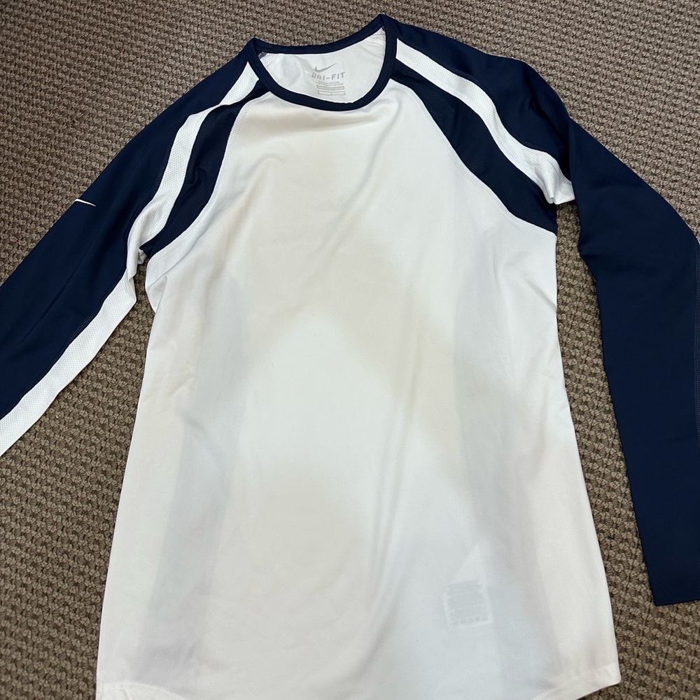 Nike White and Blue Long Sleeve Workout Tee